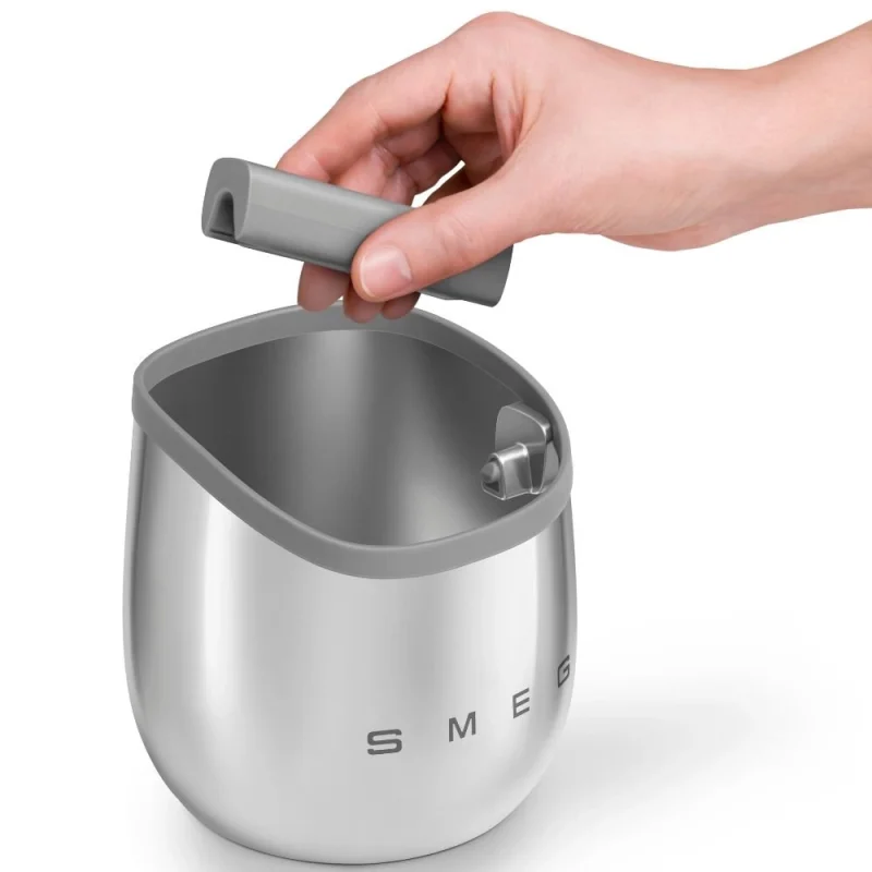Аксесоари дребни уреди Съд за изтръсване на утайка от кафе Smeg ECKB01