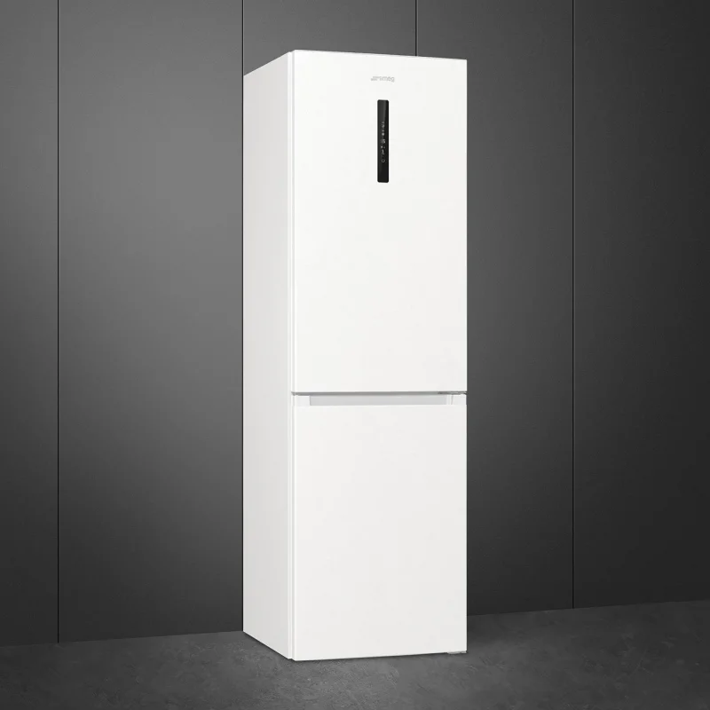 Хладилници с две врати Хладилник Smeg FC18WDNE
